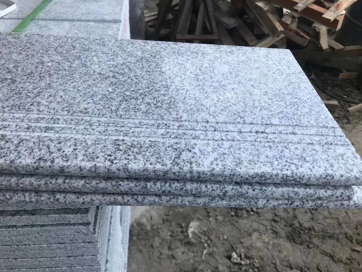 拉丝板4